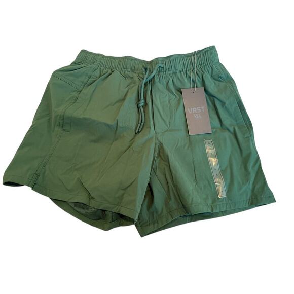 NWT VRST Men's Green Collegiate 5'' Everyday Short Size S - Picture 4 of 9